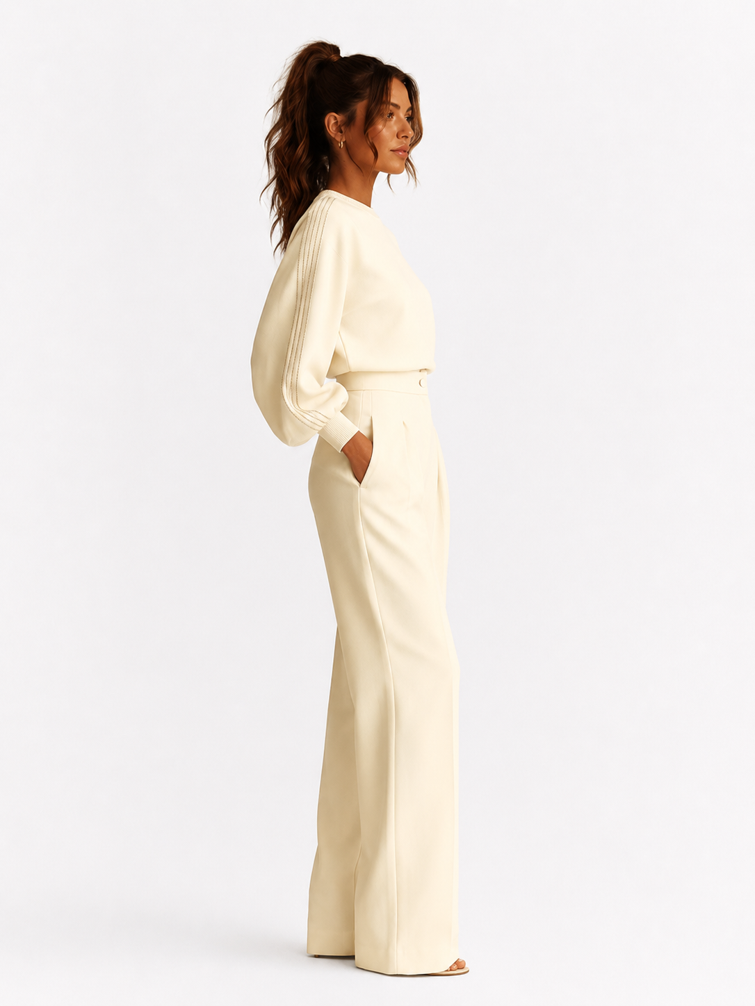 Celia- Mono blanco elegante
